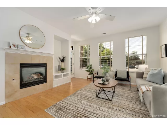 MLS: 8519244 Condo For Sale