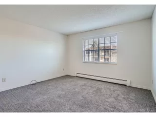 Photo #6: 8520312 Listing