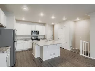 Photo #5: 8523229 Listing