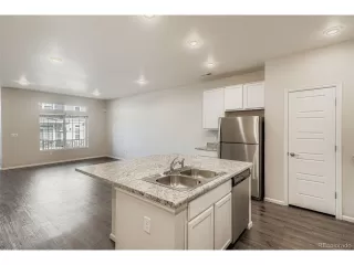 Photo #6: 8523229 Listing