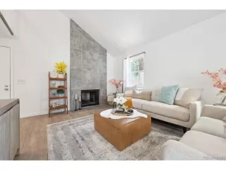 Photo #4: 8526692 Listing