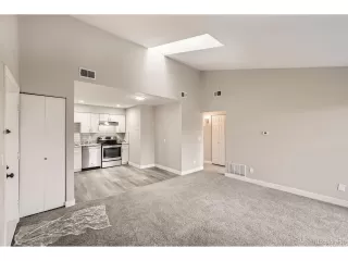 Photo #6: 8529190 Listing 