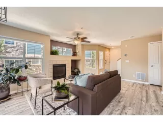 Photo #5: 8535099 Listing