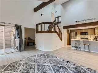 Photo #5: 8536161 Listing