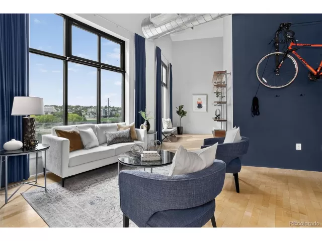 MLS: 8536565 Condo For Sale