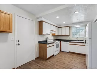 Photo #2: 8541552 Listing