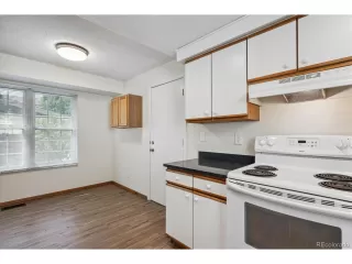 Photo #4: 8541552 Listing