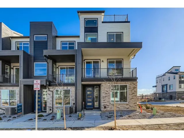 MLS: 8542725 Condo For Sale