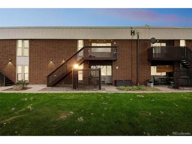 MLS: 8542947 Condo For Sale