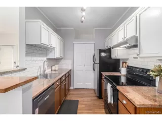 Photo #6: 8543782 Listing