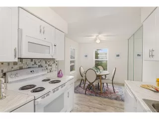 Photo #3: 8544448 Listing 