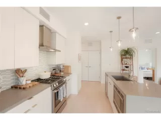 Photo #5: 8545365 Listing