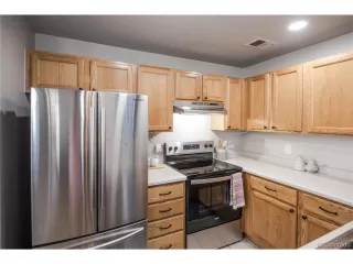 Photo #5: 8545832 Listing 