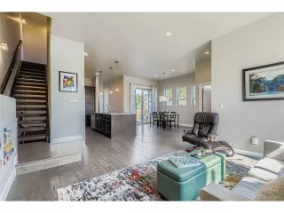 Photo #6: 8553628 Listing