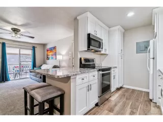 Photo #5: 8555324 Listing