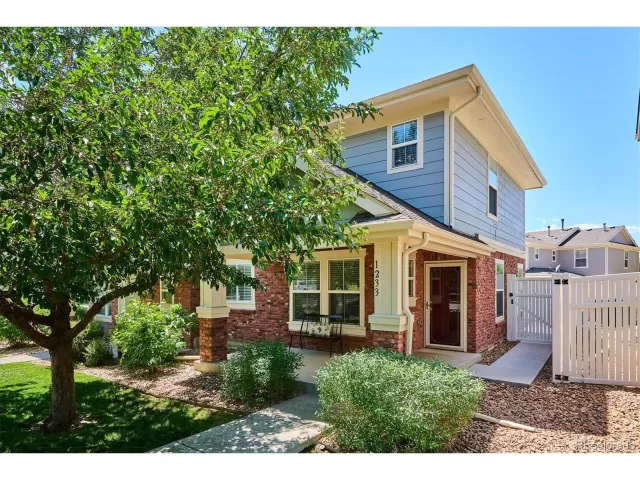 MLS: 8557576 Condo For Sale