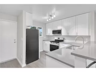 Photo #2: 8562513 Listing 
