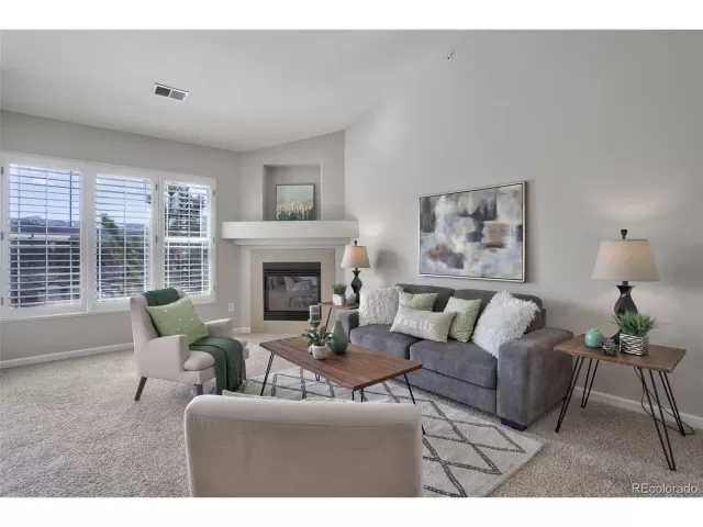 MLS: 8562820 Condo For Sale