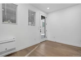 Photo #3: 8564899 Listing