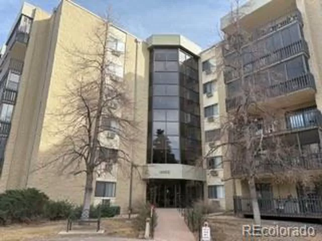 MLS: 8565940 Condo For Sale