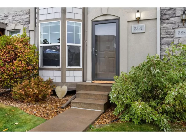 MLS: 8569693 Condo For Sale