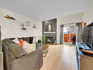 Photo #5: 8572055 Listing