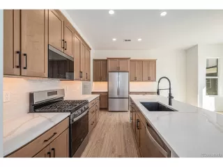 Photo #5: 8573645 Listing