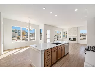 Photo #6: 8573645 Listing