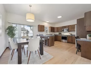 Photo #5: 8574991 Listing 