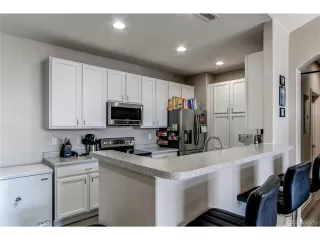 Photo #5: 8577262 Listing