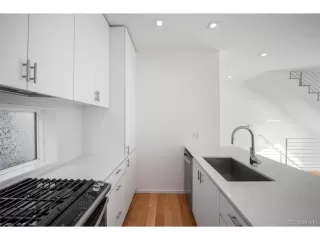 Photo #4: 8580232 Listing