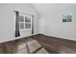 Photo #3: 8583160 Listing