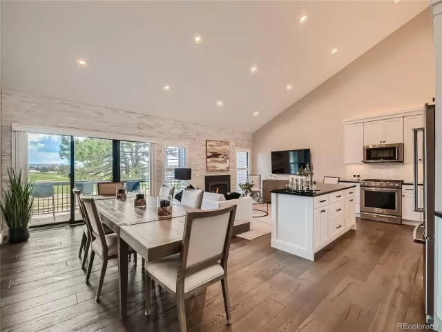 MLS: 8586439 Condo For Sale