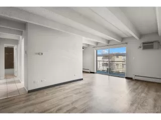 Photo #4: 8586649 Listing