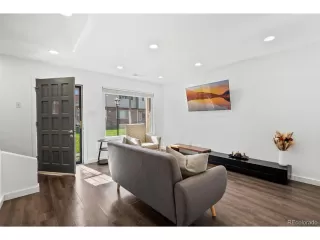 Photo #2: 8589690 Listing