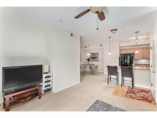 Photo #6: 8590834 Listing