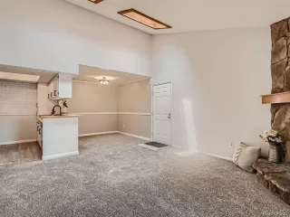 Photo #3: 8592611 Listing