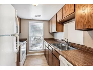 Photo #4: 8593349 Listing