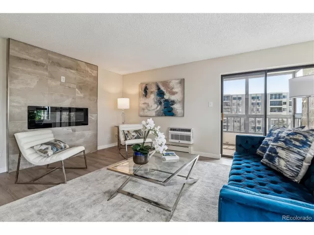 MLS: 8602109 Condo For Sale