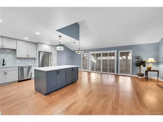 Photo #3: 8604032 Listing 