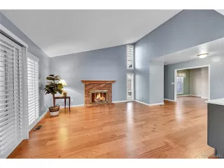 Photo #5: 8604032 Listing 