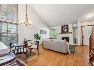 Photo #6: 8606869 Listing