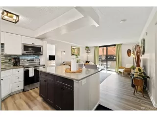 Photo #4: 8611001 Listing