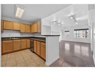 Photo #5: 8615051 Listing 