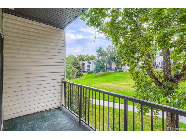 MLS: 8615125 Condo For Sale