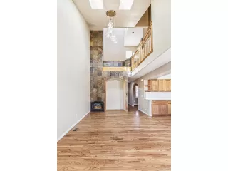 Photo #4: 8616004 Listing