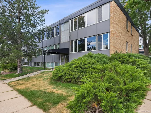 MLS: 8616977 Condo For Sale