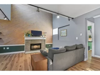 Photo #2: 8617249 Listing