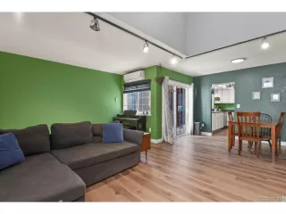 Photo #3: 8617249 Listing