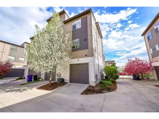 Photo #5: 8619950 Listing